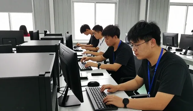 河南铁人赛事报名平台展示赛事流程设计应用成果